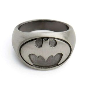 Anillo acero quirúrgico con logo "BATMAN"